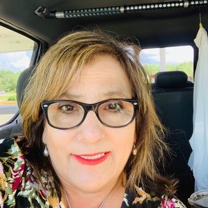 Meet your Posher, Diane